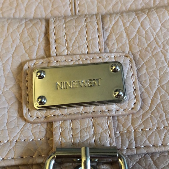 Blush Nine West Crossbody Bag - Picture 2 of 5